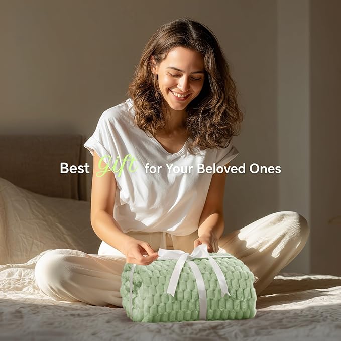 BEDELITE Fleece Blanket - Image 2