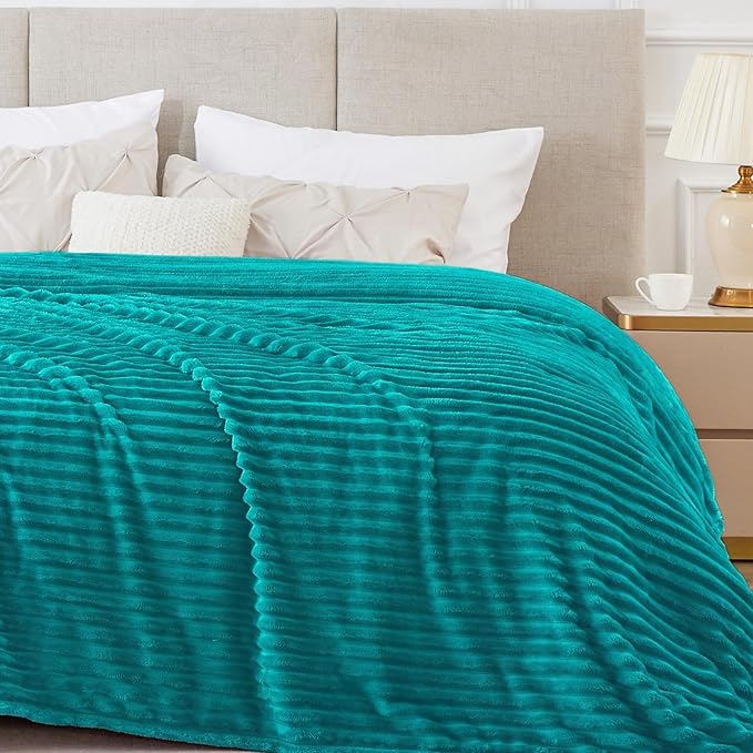 BEDELITE Fleece Blanket Queen Size – 3D Ribbed Jacquard Soft and Warm - Image 8