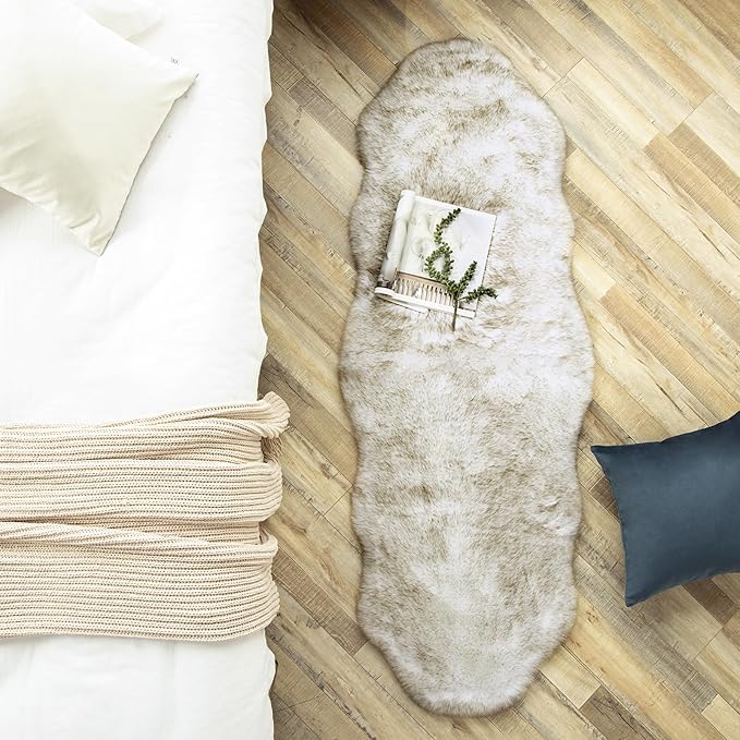 Ashler Home Deco Ultra Soft Faux Fox Fur Rug White Brown Fluffy Area Rug - Image 6