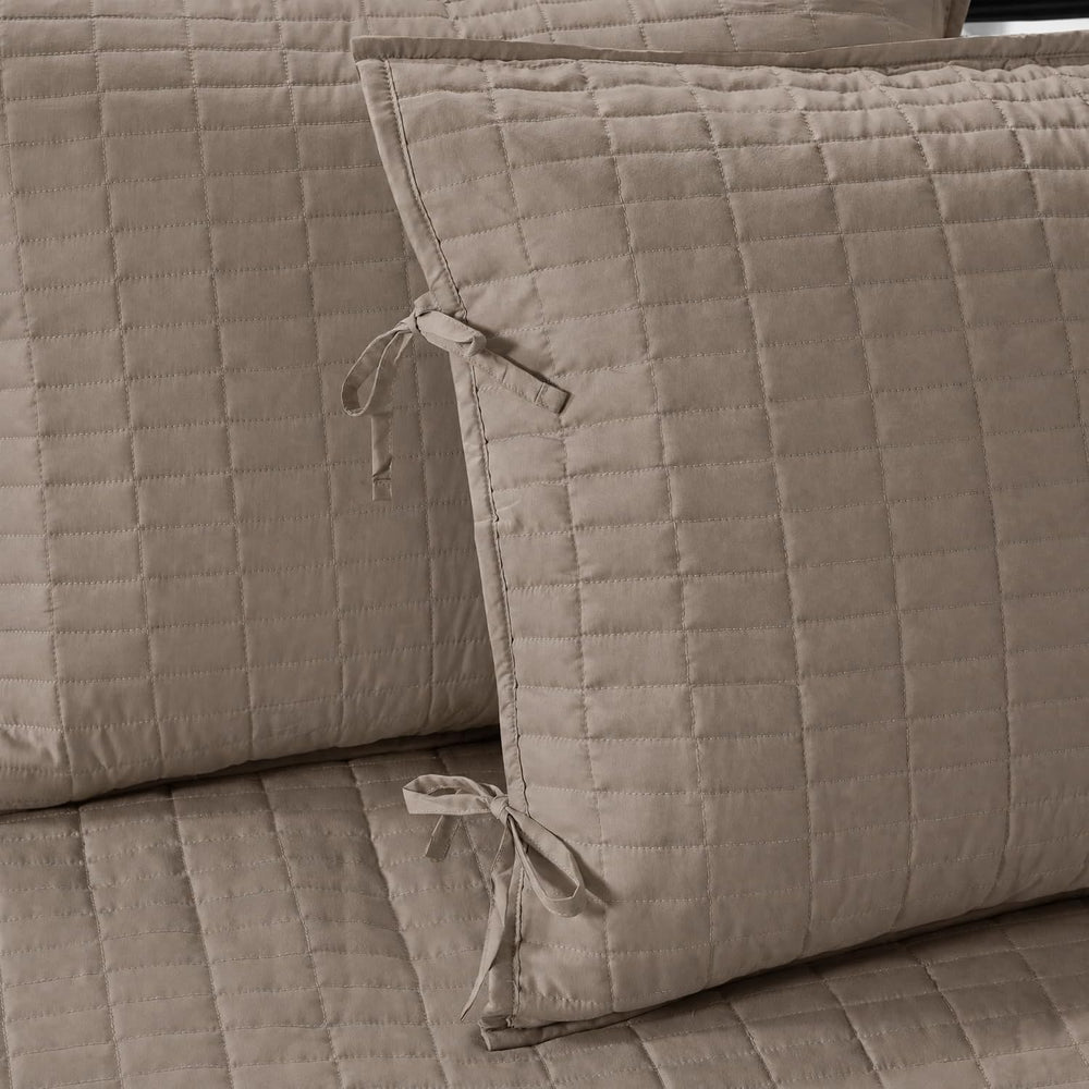 Comfort Spaces Kienna Daybed Cover Set 5 Piece with Bedskirt, 75 x 39 Taupe