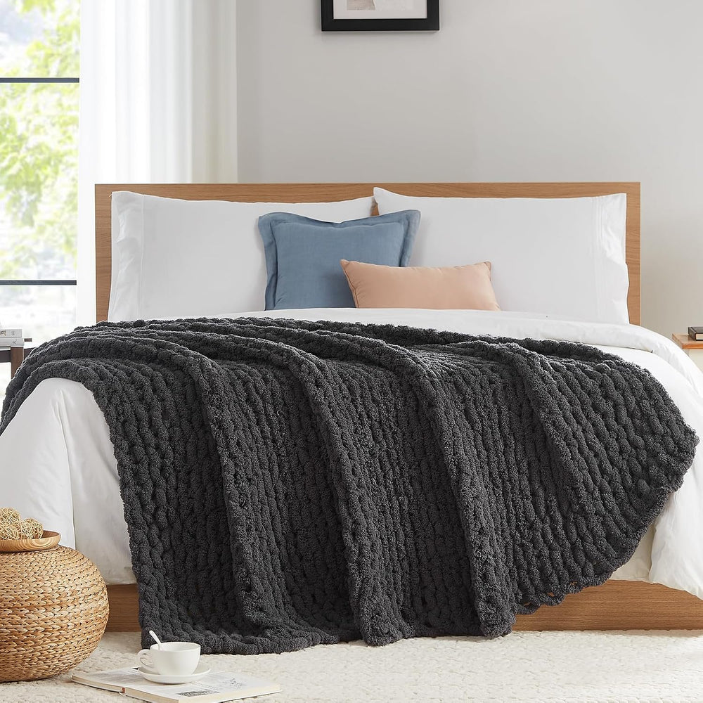 L'AGRATY Chunky Knit Throw Blanket for Couch, 50 x 60 Inches, Dark Grey