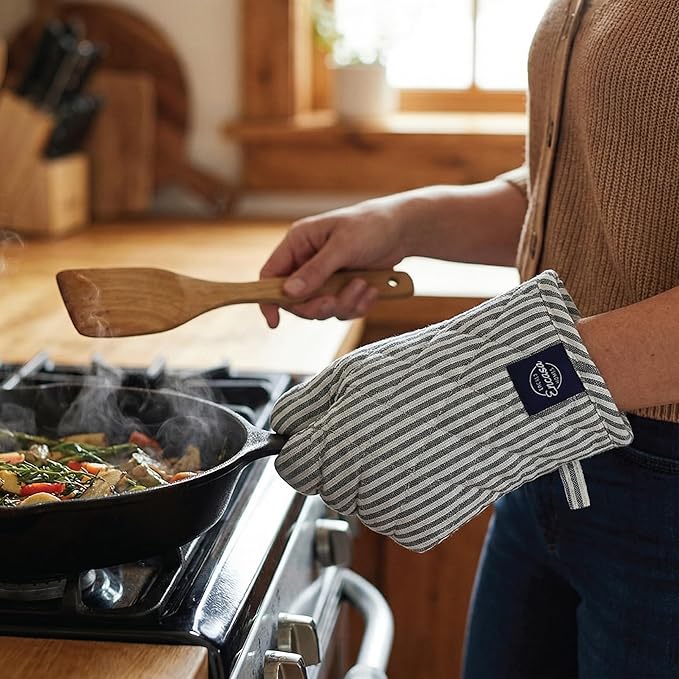 Encasa XO Heat Resistant 100% Cotton Oven Glove & Potholder Set - Image 5