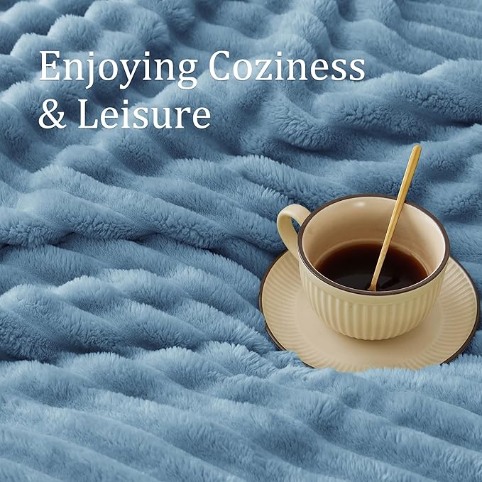 BEDELITE Fleece Blue Throw Blanket - Image 5