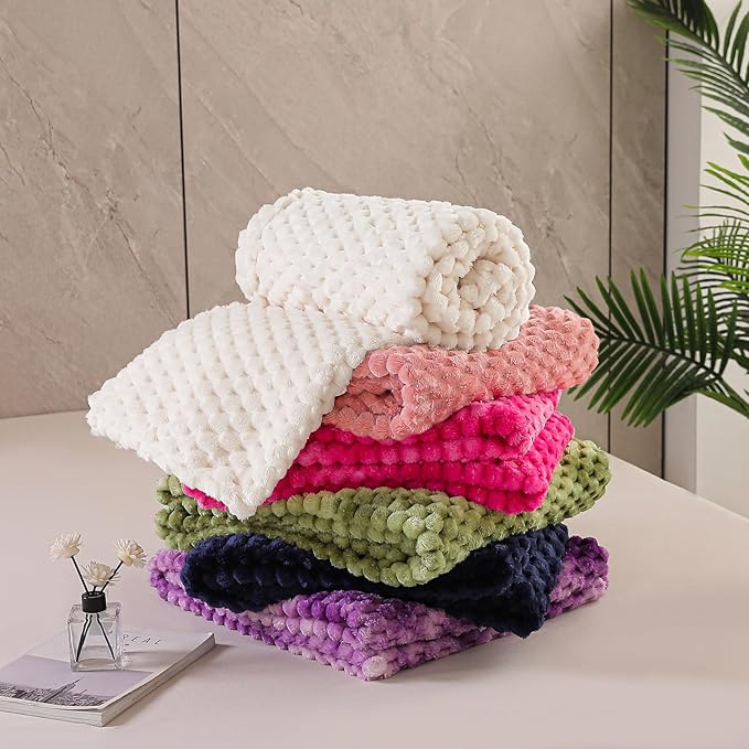 Exclusivo Mezcla Fleece California King Blanket - Image 8