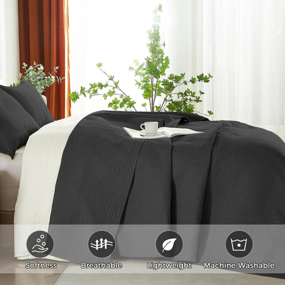 WURUIBO King/Cal King Quilt Set Black,Ultrasonic Embossed Bedspread, Lightwei...