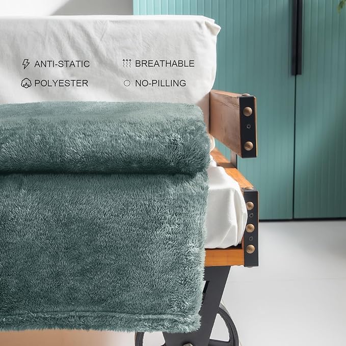 Exclusivo Mezcla Plush Fuzzy Fleece Throw Blanket Extra Large, Super Soft - Image 5