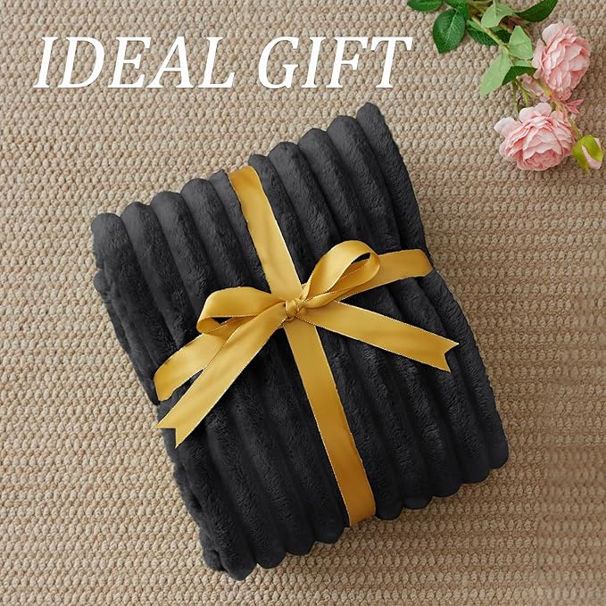 BEDELITE Fleece Black Throw Blanket - Image 6