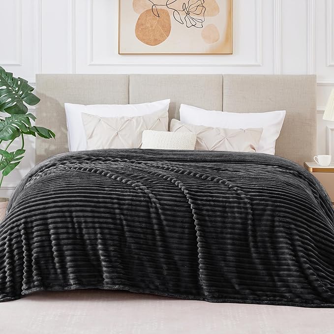 BEDELITE Fleece Blanket Queen Size – 3D Ribbed Jacquard Soft and Warm - Image 7