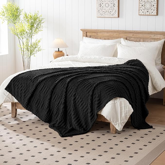 50x70 Inch Black Throw Blanket - Image 3