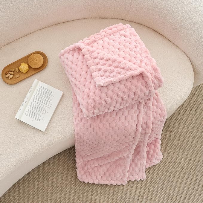 BEDELITE Fleece Blanket - Image 7