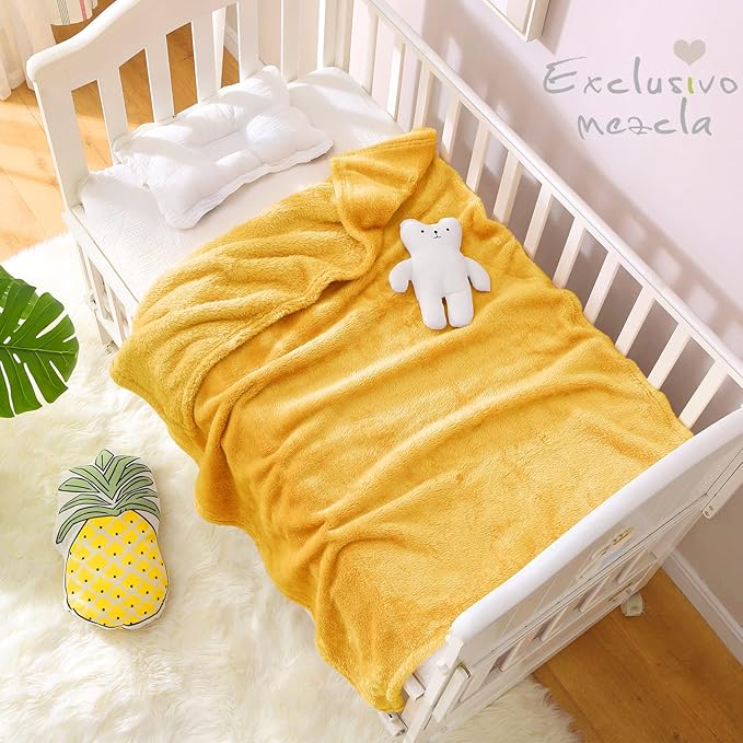 Exclusivo Mezcla Plush Fuzzy Fleece Throw Blanket, Super Soft, Fluffy and Warm - Image 2
