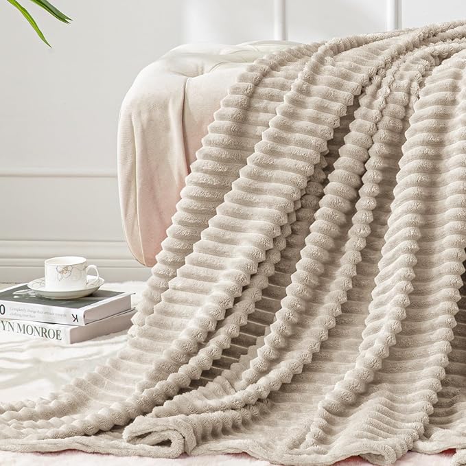 BEDELITE Fleece Blanket Twin Size – 3D Ribbed Jacquard Soft and Warm Decorative by BEDELITE