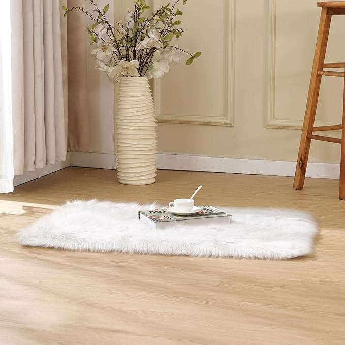 ORINOVA White Faux Sheepskin Shaggy Fur Rug - Image 6