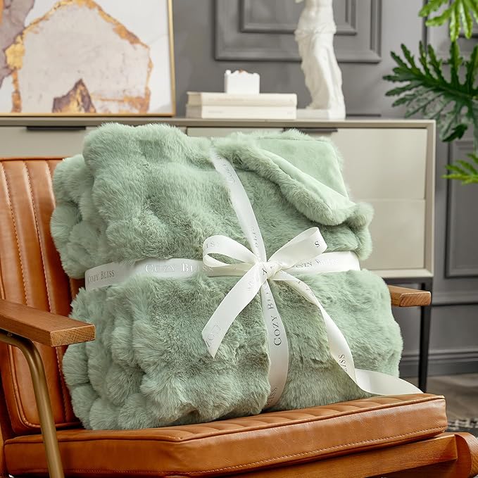 Cozy Bliss Faux Fur Throw Blanket - Image 4