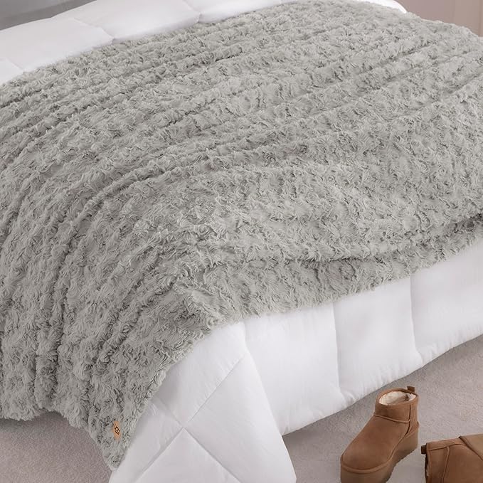 UGG Adalee Faux Fur King Size Blanket, Warm Cozy Blanket, Extra Large Throw - Image 7