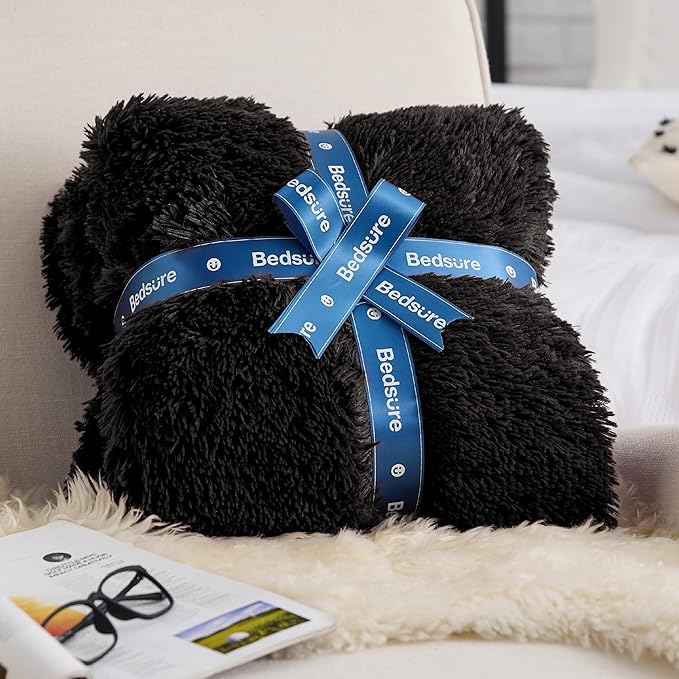 Bedsure GentleSoft Fuzzy Sherpa Faux Fur Twin Blanket Black Cozy Gifts - Image 7