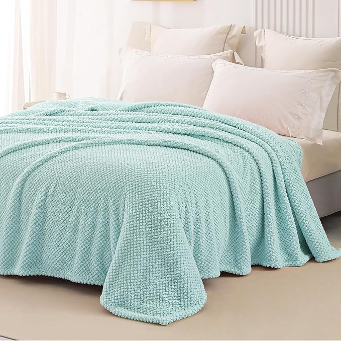 Whale Flotilla Queen Size Fuzzy Fleece Blanket - Image 4