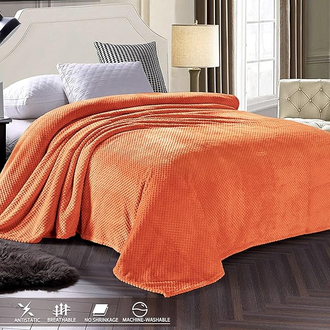 Exclusivo Mezcla Fleece Bed Blanket Twin Size, Super Soft and Warm Blankets - Image 3