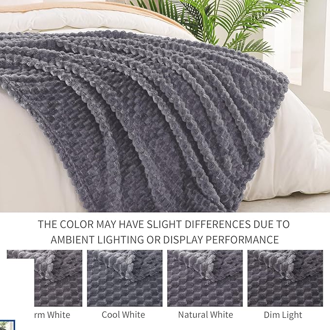 Exclusivo Mezcla Fleece California King Blanket - Image 4