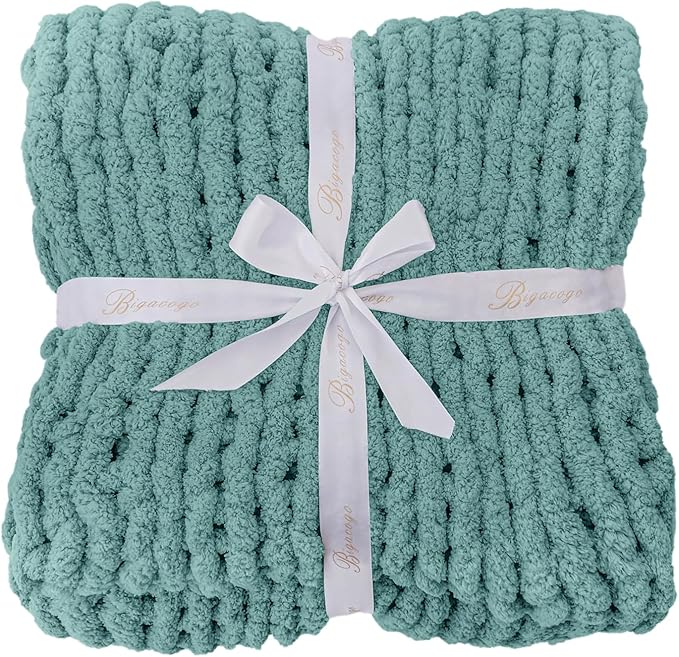 Bigacogo Chunky Knit Throw Blanket - Image 7