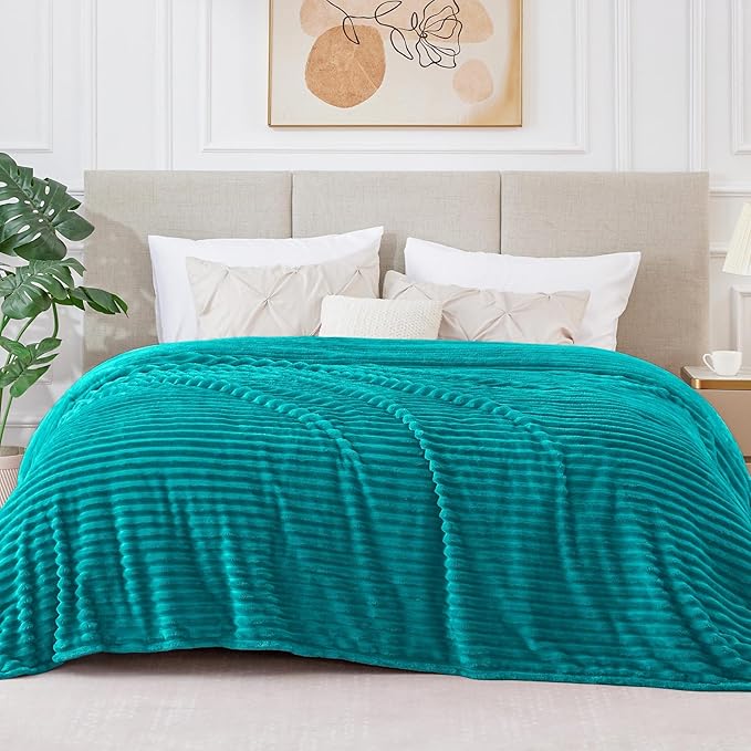 BEDELITE Fleece Blanket Queen Size – 3D Ribbed Jacquard Soft and Warm - Image 2