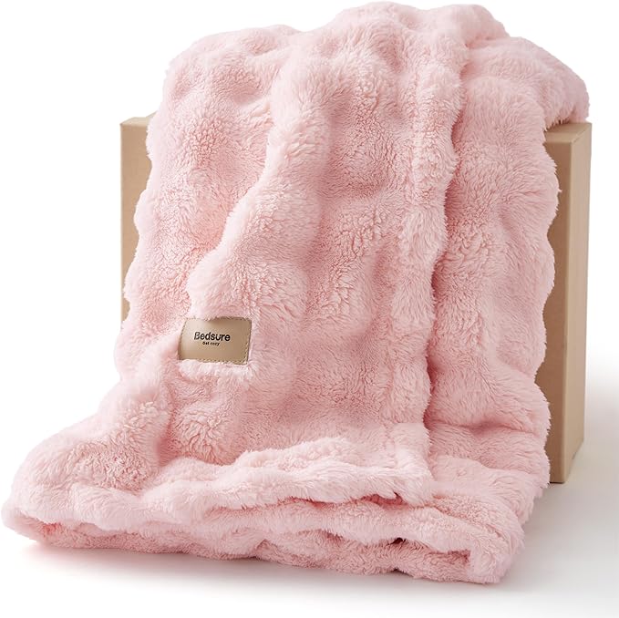Bedsure 3D Fleece Bubble Blanket by BEDSURE