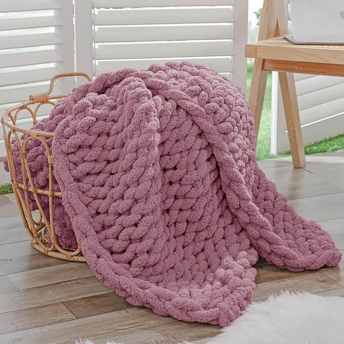 Bigacogo Chunky Knit Throw Blanket by Bigacogo