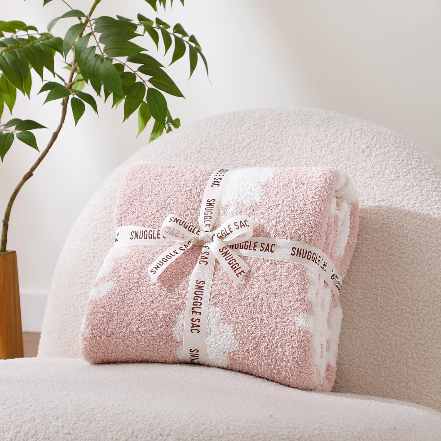 Snuggle Sac Flower Throw Blanket for Couch, Fuzzy Microfiber Warm Winter Daisy Floral Blankets, Sunflower Throws Gifts, Flower Pink, 50x60 inches
