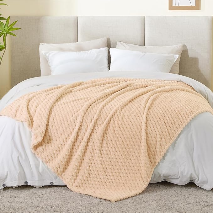 BEDELITE Fleece Throw Blanket for Couch & Bed - Image 5