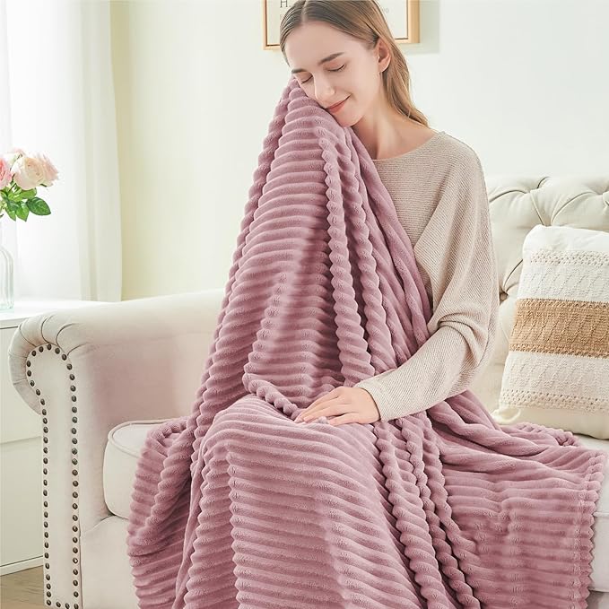 BEDELITE Fleece Throw Blanket for Couch – 3D Ribbed Jacquard Soft and Warm - Image 4
