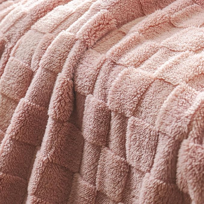 Exclusivo Mezcla Twin Size Flannel Fleece Blanket, Super Soft and Warm - Image 4