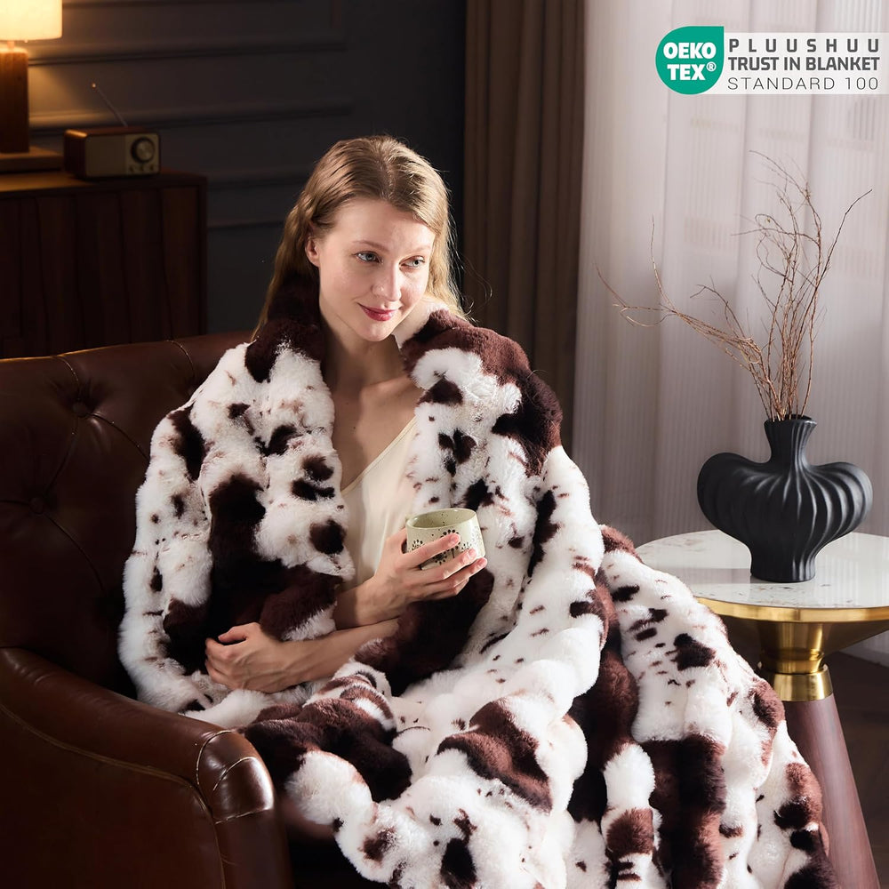 Faux Fur Throw Blanket for Couch, Fluffy Fuzzy Plush Bubble Blanket, Soft War...