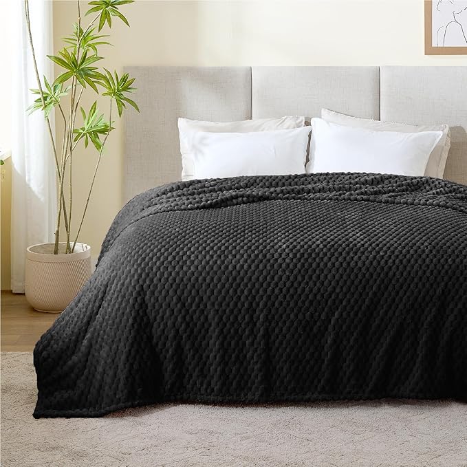 BEDELITE Fleece Blanket - Image 2