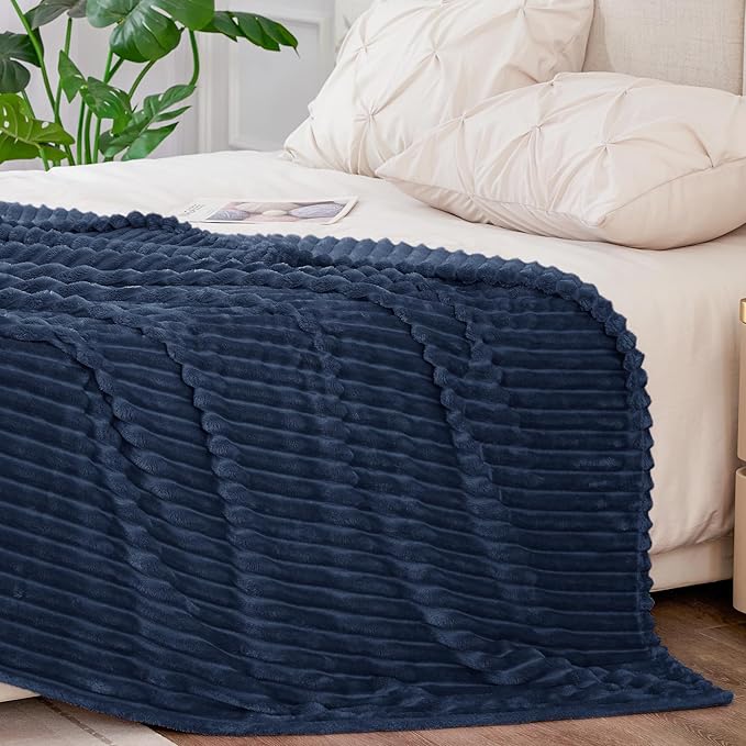 BEDELITE Fleece Blanket Queen Size – 3D Ribbed Jacquard Soft and Warm - Image 8