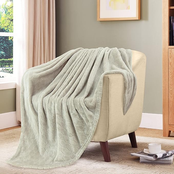 TOONOW Fleece Blanket Super Soft Cozy Throw Blanket 50" x 60", Lightweight - Image 6