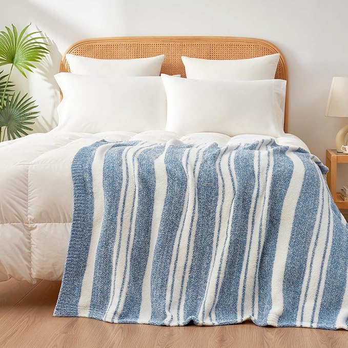 Snuggle Sac Knitted Throw Blanket - Image 3