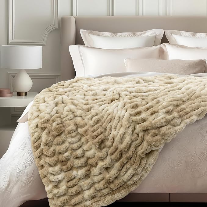 Ultra Soft Cozy Faux Fur Throw Blanket, Fuzzy Plush Thick Bubble Blanket - Image 6