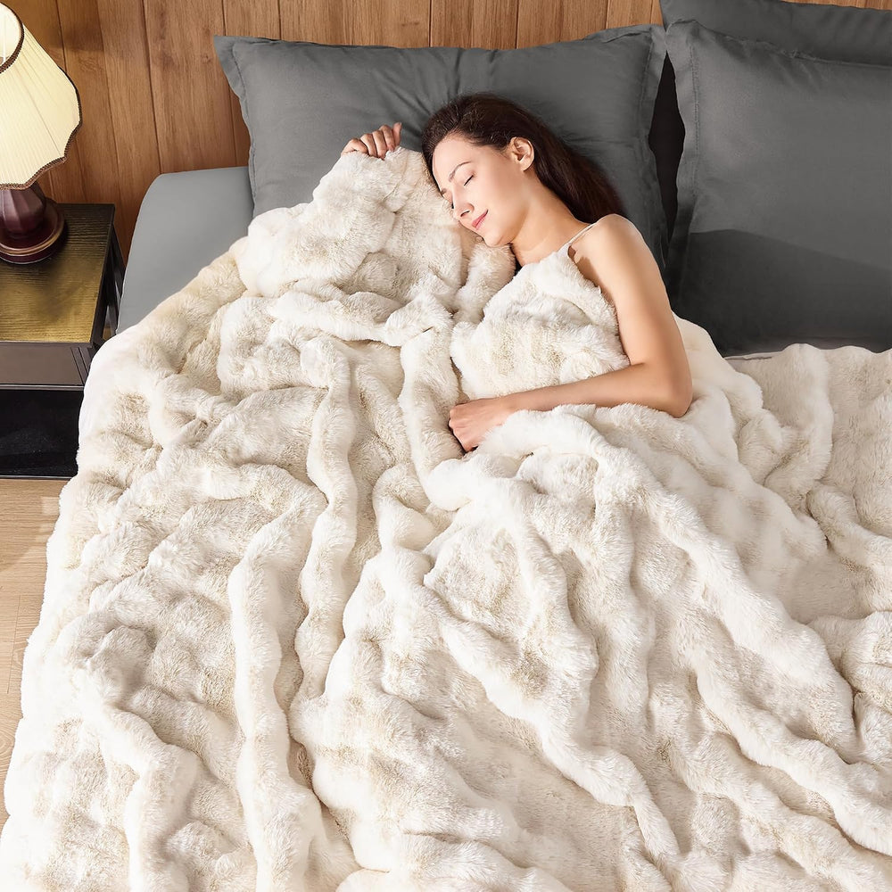 NORD ECO Luxury 1000GSM Faux Rabbit Fur Throw Blanket, Super Heavy Warm Cozy ...