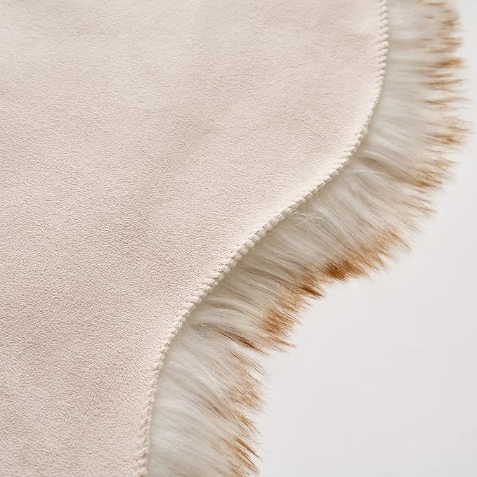 MIULEE Faux Fur Sheepskin Rug, Luxury Fluffy Area Rugs - Image 5