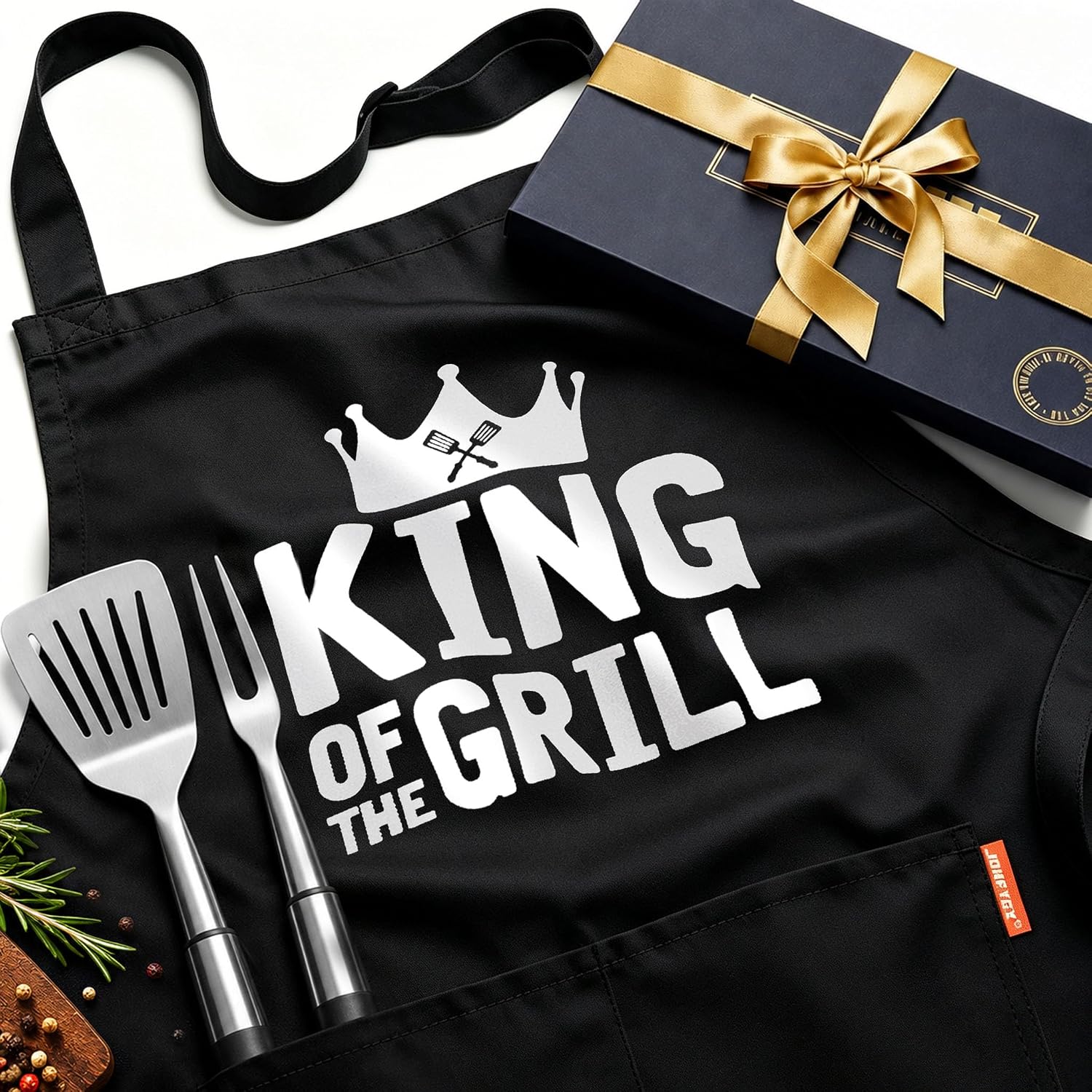 Kitchen Apron Gift for Men, BBQ Grilling Apron with 2 Pockets, Funny Birthday Christmas for Father Dda Husband Boyfriend, Water & Oil Resistant Protective Fabric, Adjustable Professional Chef Apron