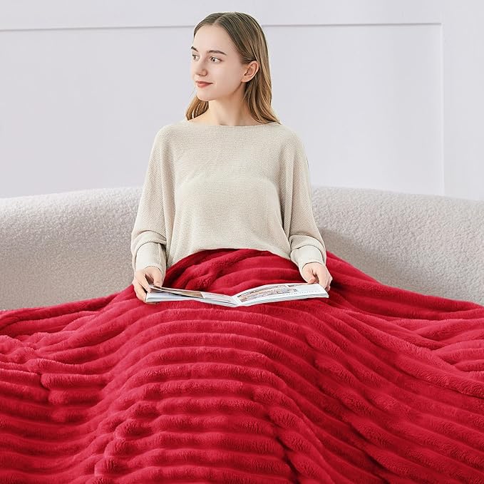 BEDELITE Twin Blanket for Couch & Bed, 300GSM Soft & Warm Fleece Blanket - Image 3