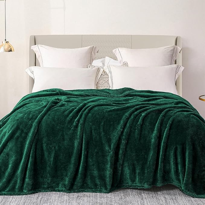 Exclusivo Mezcla Plush Fuzzy Fleece Bed Blanket Twin Size, Super Soft, Fluffy by ExclusivoMezcla