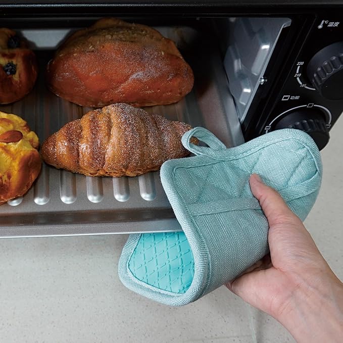 Pot Holders Yarn-Dyed Set of 3 Non Slip Silicone Kitchen Lines Heat Resistant - Image 4