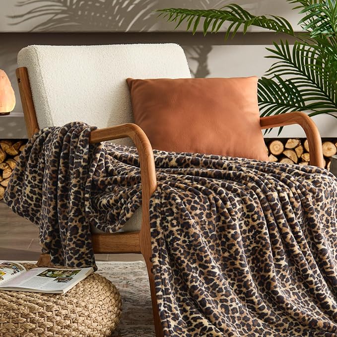 BEDELITE Fleece Blanke for Couch & Bed, Luxury Plush Cozy Fuzzy Blanket - Image 4