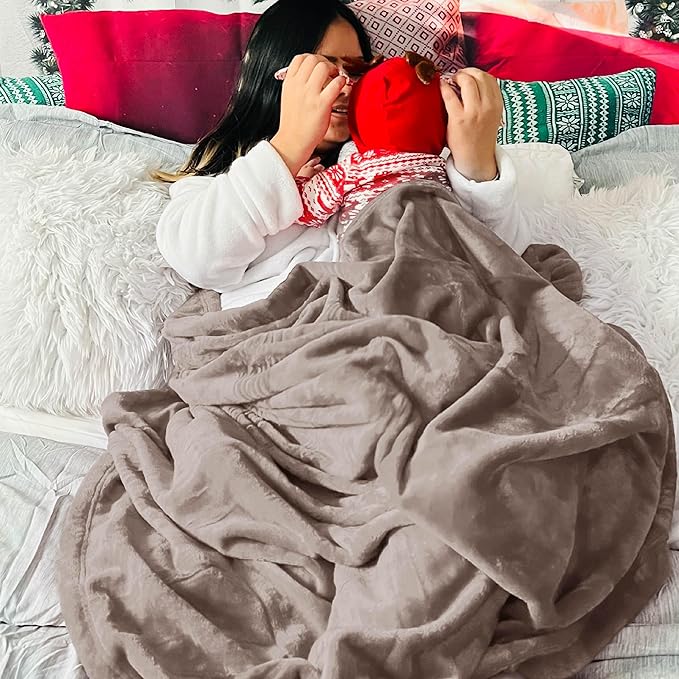 Bedsure GentleSoft Fleece Throw XL Blanket Mocha Brown - Image 6
