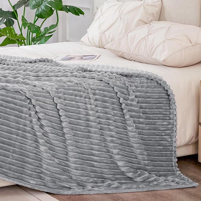 BEDELITE Fleece Blanket Queen Size – 3D Ribbed Jacquard Soft and Warm - Image 5
