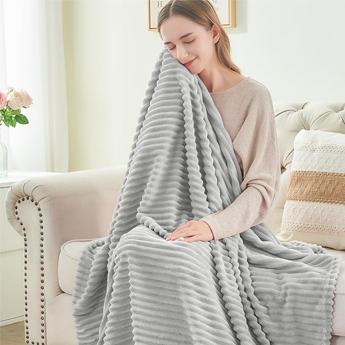 BEDELITE Fleece Throw Blanket for Couch – 3D Ribbed Jacquard Soft and Warm - Image 4