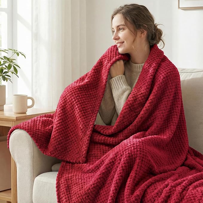 Exclusivo Mezcla Fleece Bed Blanket Twin Size, Super Soft and Warm Blankets - Image 2