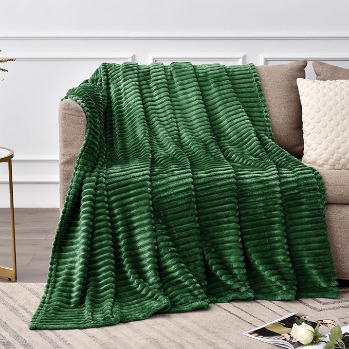 BEDELITE Fleece Throw Blanket for Couch – 3D Ribbed Jacquard Soft and Warm - Image 2