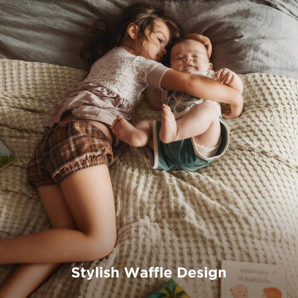 Bedsure Cooling Waffle Blanket for Hot Sleeper, Warm Taupe, King 104" X ...